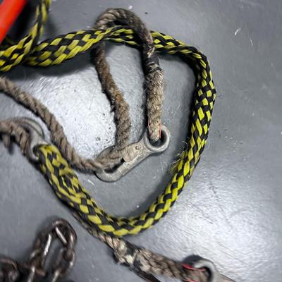 Chain & Tow Ropes 