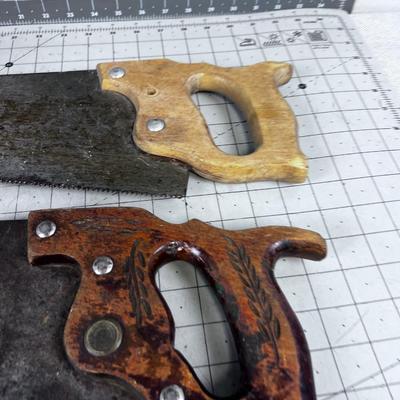 2 Carpenter Saws 