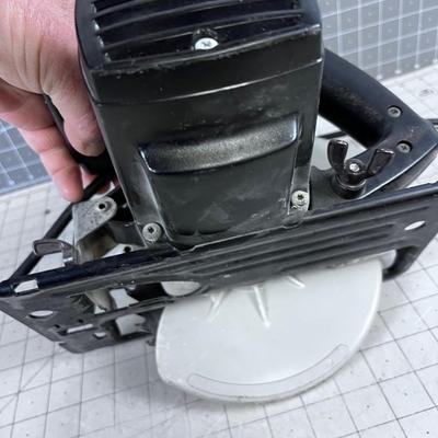 Black & Decker 2-Horse Skill Saw 