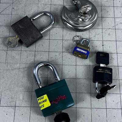 Assorted Pad Locks with Keys (5) 