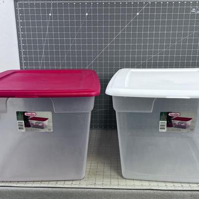 2 Sterilite With Lids Large