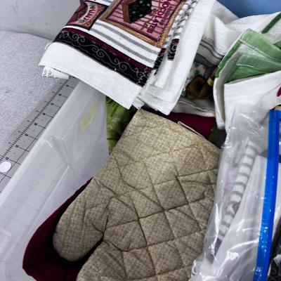 TOTE FULL OF Dish Towels and Pot Holder