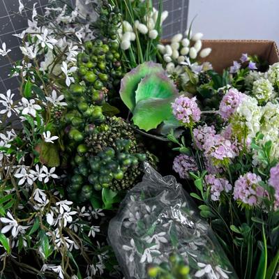 Large Lot of Artificial Floral Items. NEW 