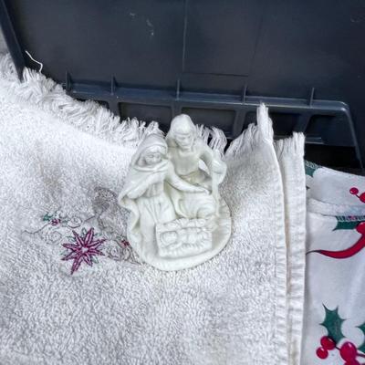 Tote of CHRISTMAS Items