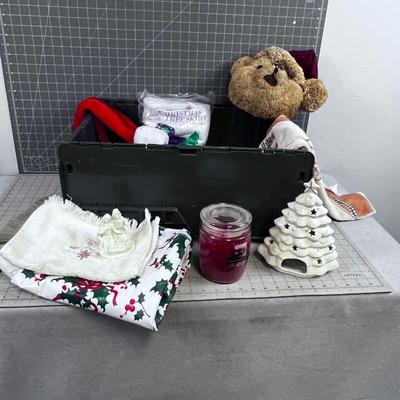 Tote of CHRISTMAS Items
