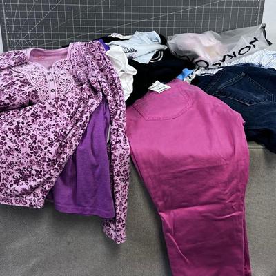 Large Pile of Clothing Women's, Week-End Senior Clothes