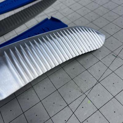 Pair of Grooved TECH knives, Blue Handles and Blade Covers