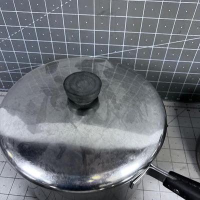 Dinnerware Copper Bottom with Lids 4 Pan & Lids