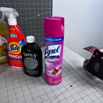 Lot of Cleaning Supplies 