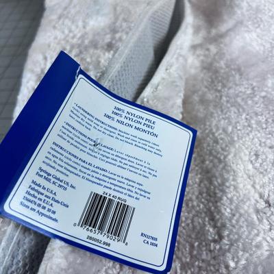2 Pink Brand NEW Rugs for the Bathroom