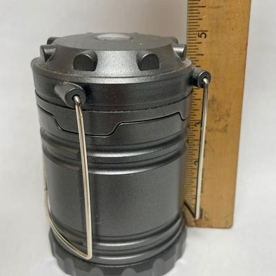 Battery Powered LED Lantern Light with handle