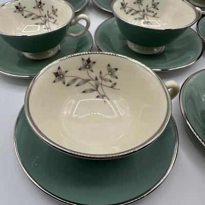 LENOX Kingsley Tea Cups & Saucers (16)