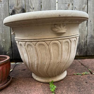 Five Outdoor Plant Pots (5)