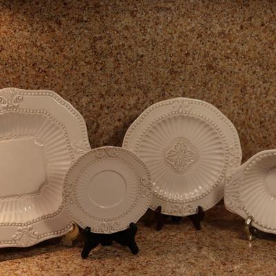 American Atelier Baroque Dishware (20)