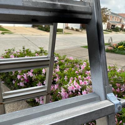 Werner 17 Foot Folding Ladder