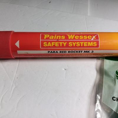 Chemical resistant gloves - safety goggles - Pains wessex para red rocket MK 3 flare and 3M Mask