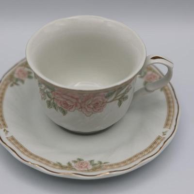 Various Cups & Saucers, Royal Albert, Lynnâ€™s & More