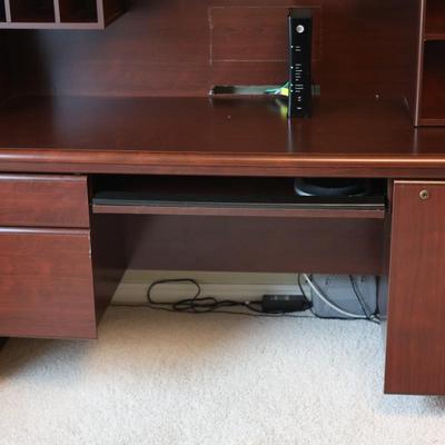 Office Desk (See Description)