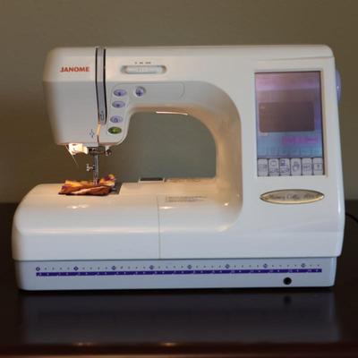 Memory Craft 10001 Computerized Sewing/Embroidery Machine W/ Rolling Luggage