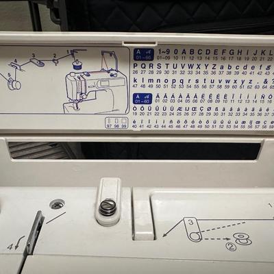 Memory Craft 6600 Sewing Machine