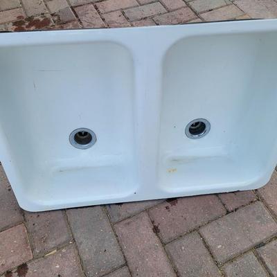 1970s Era Airstream kitchen sink