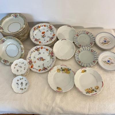 Mixed Lot of Vintage China Plate Bowl Sets