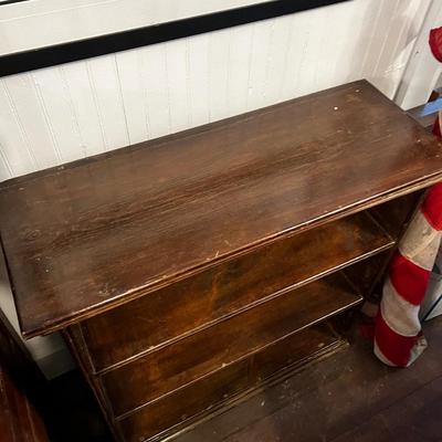 1514 Antique 3 Tier Book Shelf