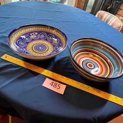 Festive serve bowls
