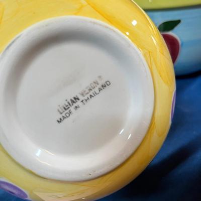 Fruit nesting bowl set