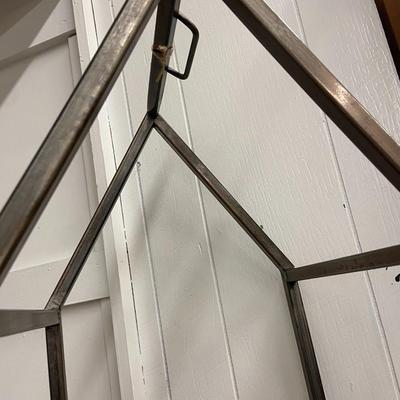 Metal Display