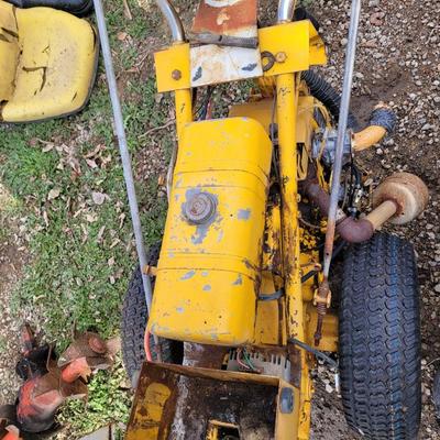Gravely tractor, started and ran.