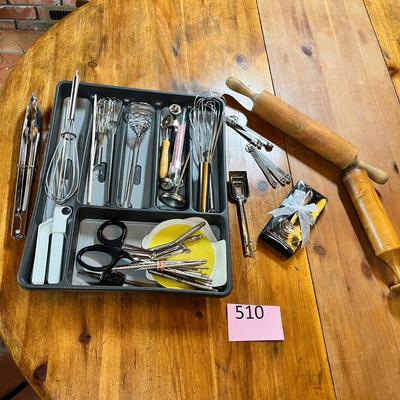 Kitchen drawer lot