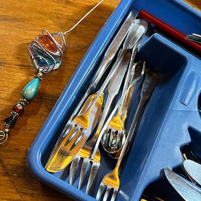 Tray of flatware