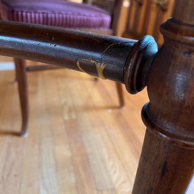 Vintage Drexel Wellington Dining Room Table & Chairs