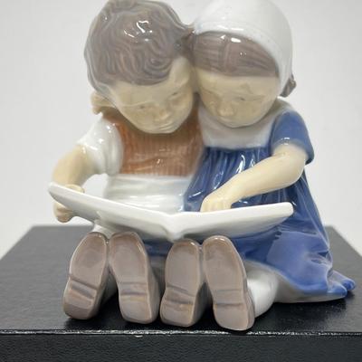 Bing and Grondahl #1567 Boy/Girl Reading Porcelain Figure