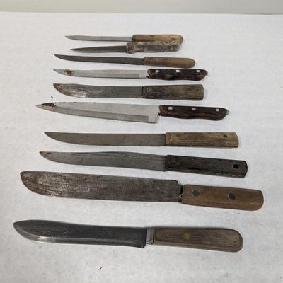 Assortment Of Knives Lot 9