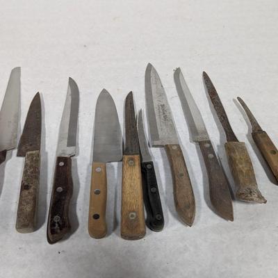 Assortment Of Knives Lot 12