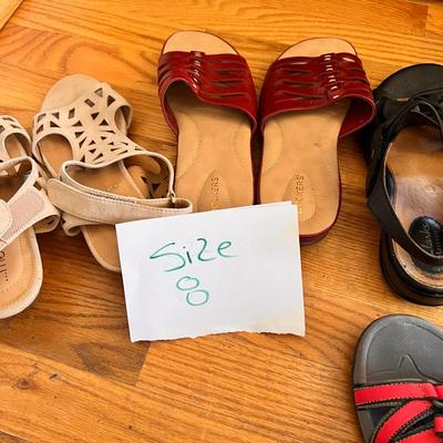 Women's Shoes Sz. 8-8.5 - Clarks, Teva, SoftSpot