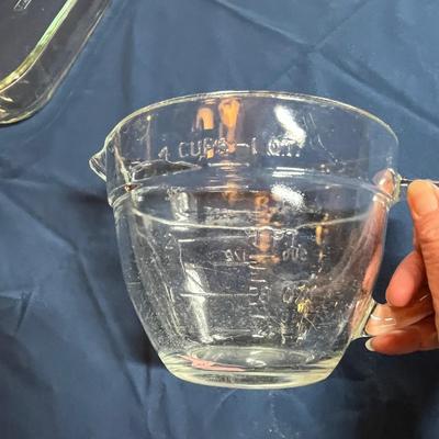 Glass measuring pitcher