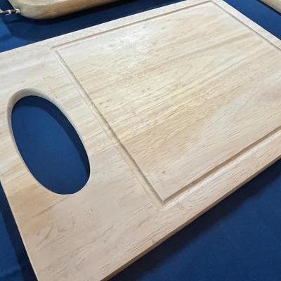 Assorted cutting boards
