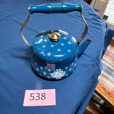 Blue tea pot