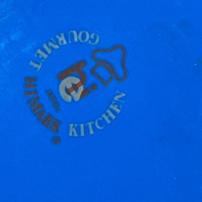 Blue tea pot