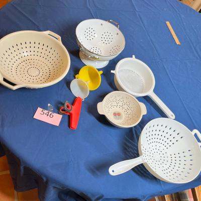 Plastic kitchen items