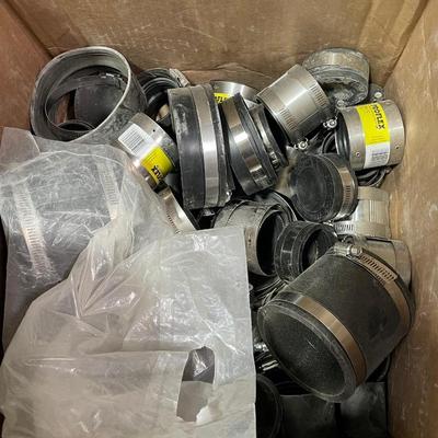 Pipe Coupling Clamps in various sizes