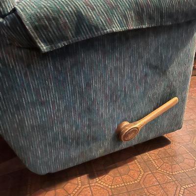 Comfortable Recliner Chair