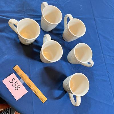 Set of mugs
