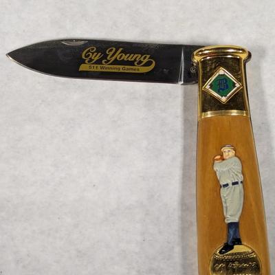Cy Young Collector Knife By The Franklin Mint