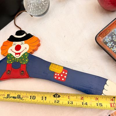 Colorful Mixed Decorative Lot