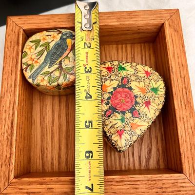 Colorful Mixed Decorative Lot