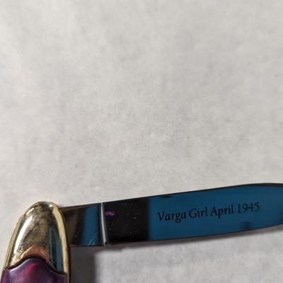 Double Blade Franklin Mint Varga Girl Pocket Knife April 1945/September 1941